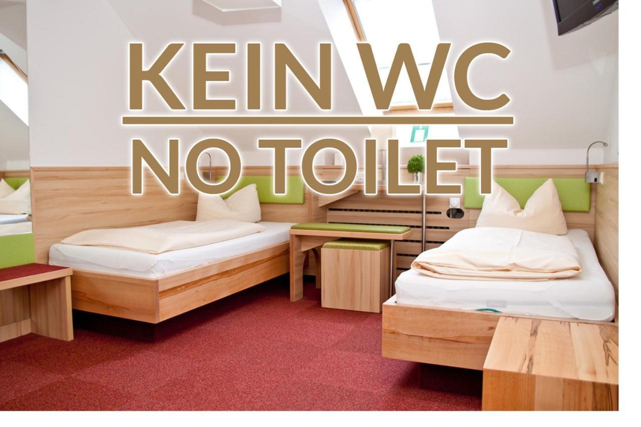 Hotel Zur Post Ismaning Exteriör bild